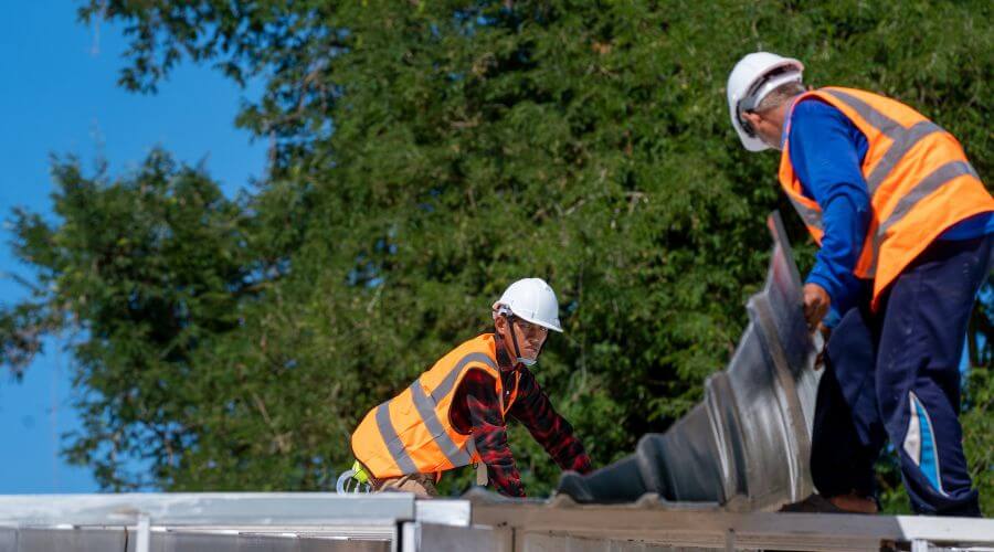 Expert new roof installation services in Owensville, IN